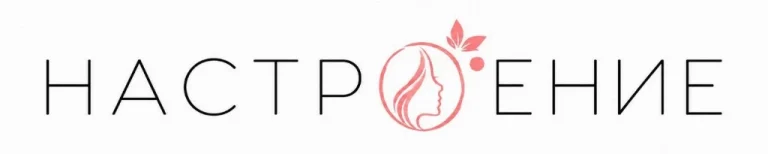 Сметанный пирог с персиками: нежный летний десерт